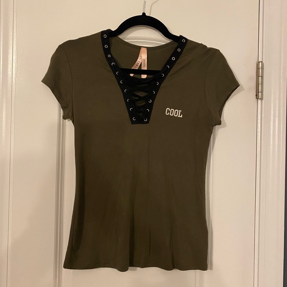 Cropped Criss Cross Top